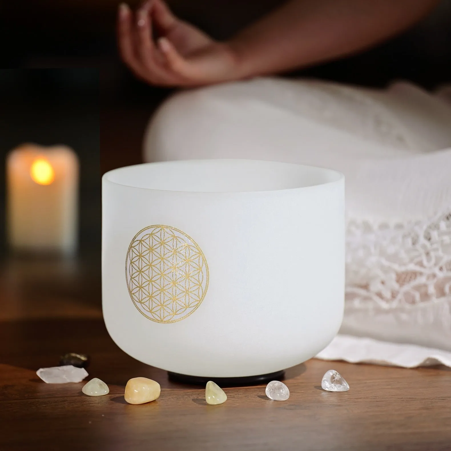 Harmonize Your Mind and Body with our 8-Inch Frosted Quartz Crystal Singing Bowl - 528Hz C Note Life Flower Design - Perfect for Stress Relief - Includes Free Mallet!