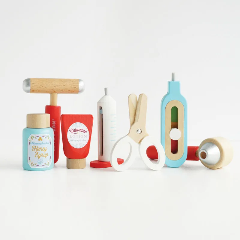 Wooden Doctor's Set with Bag